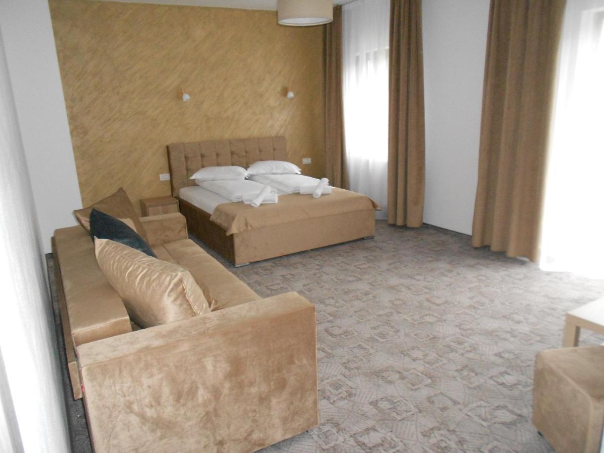 Andrana Hotel Caciulata Luaran gambar