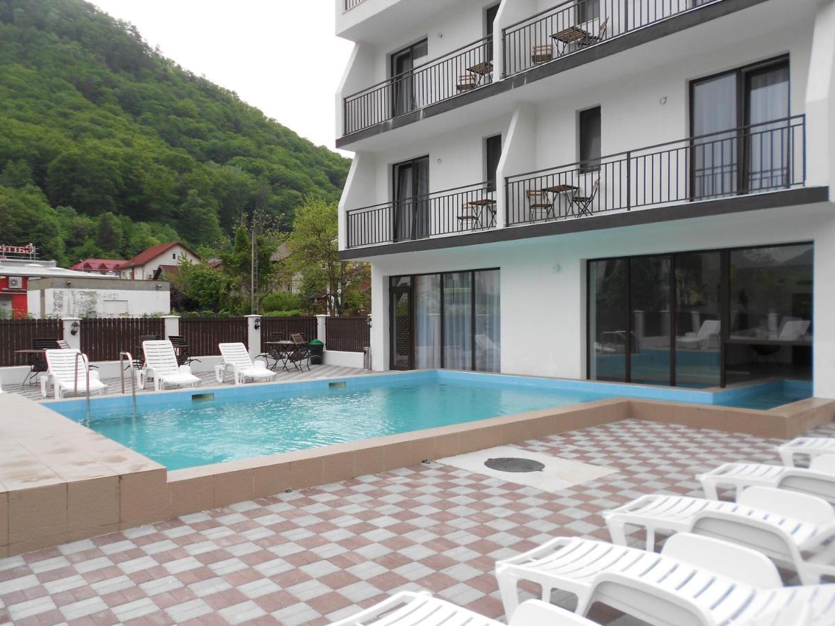 Andrana Hotel Caciulata Luaran gambar