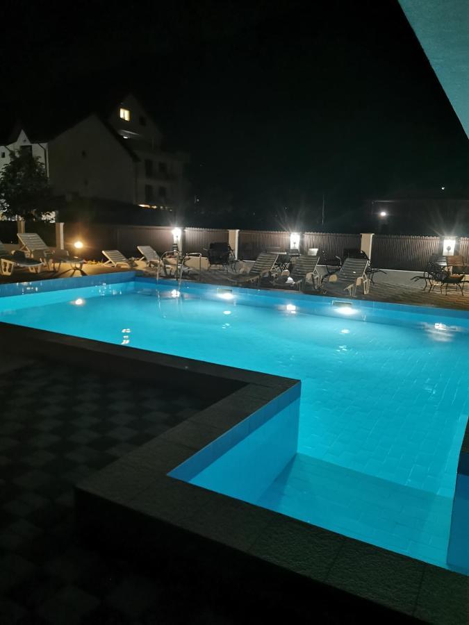Andrana Hotel Caciulata Luaran gambar
